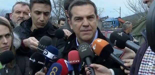 Αλέξης Τσίπρας: "Είναι στιγμές βαθιάς οδύνης και θλίψης"